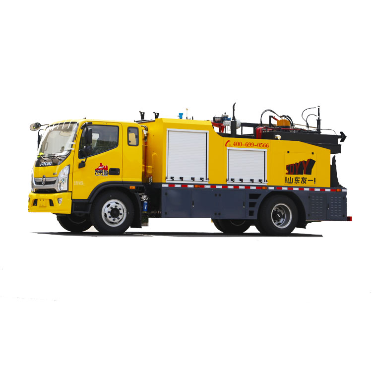 道路養(yǎng)護(hù)車